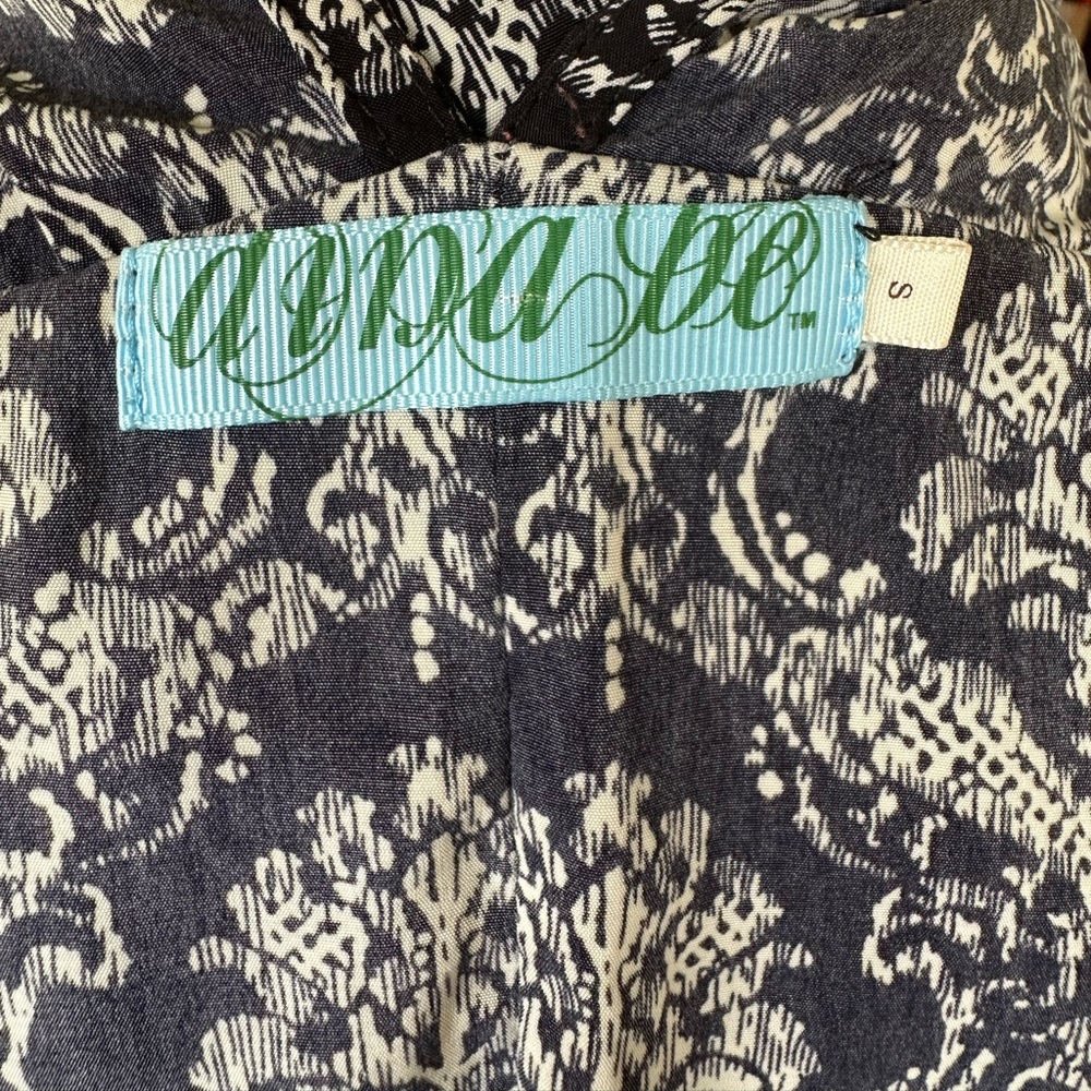 Dina Be for Francesca’s Collections Damask Sateen Cuff Shirttail Size Small (S) - Picture 8 of 9